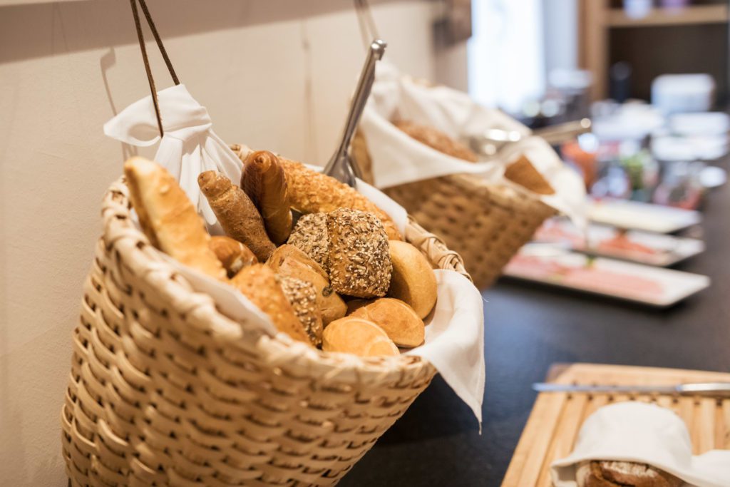 fruehstueck-buffet-hotel-heiligenblut