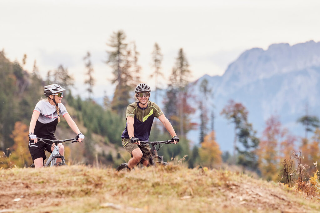 erleben-sie-die-schoensten-radtouren-mit-ihrem-mountainbike-ebike-urlaub-mit-dem-rad-nationalparklodge